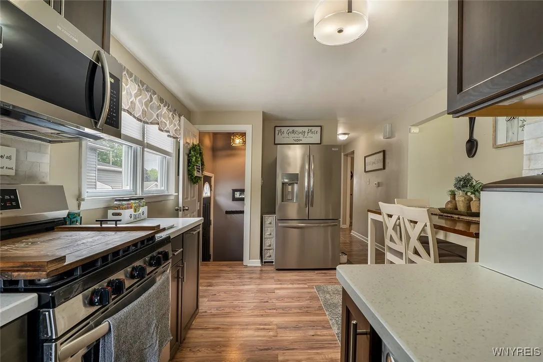 157 73rd Street, Niagara Falls, New York 14304, Niagara Falls, New York 14304, 3 Bedrooms Bedrooms, 5 Rooms Rooms,1 BathroomBathrooms,Residential,Closed,157 73rd Street, Niagara Falls, New York 14304,0,B1613032
