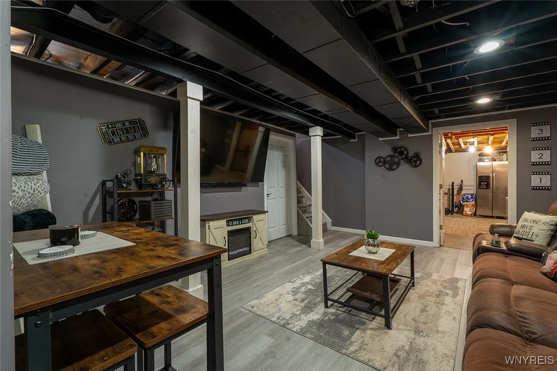 157 73rd Street, Niagara Falls, New York 14304, Niagara Falls, New York 14304, 3 Bedrooms Bedrooms, 5 Rooms Rooms,1 BathroomBathrooms,Residential,Closed,157 73rd Street, Niagara Falls, New York 14304,0,B1613032