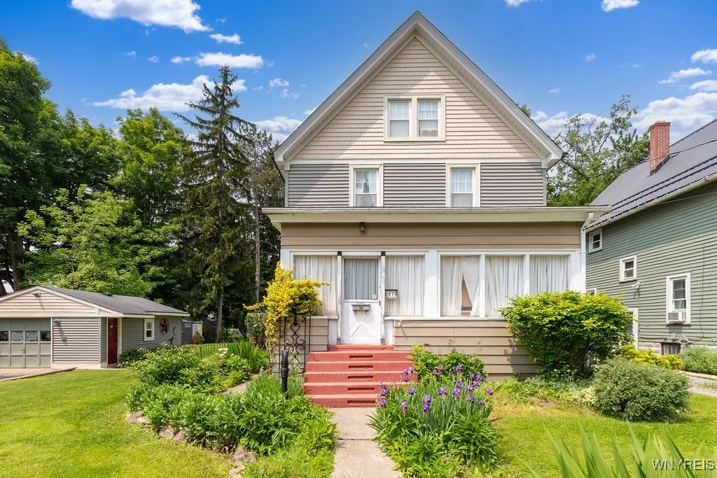 57 Savage Place, Aurora, New York 14052, Aurora, New York 14052, 4 Bedrooms Bedrooms, 12 Rooms Rooms,2 BathroomsBathrooms,Residential,Closed,57 Savage Place, Aurora, New York 14052,0,B1612996