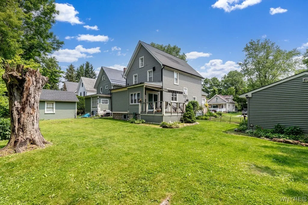 57 Savage Place, Aurora, New York 14052, Aurora, New York 14052, 4 Bedrooms Bedrooms, 12 Rooms Rooms,2 BathroomsBathrooms,Residential,Closed,57 Savage Place, Aurora, New York 14052,0,B1612996