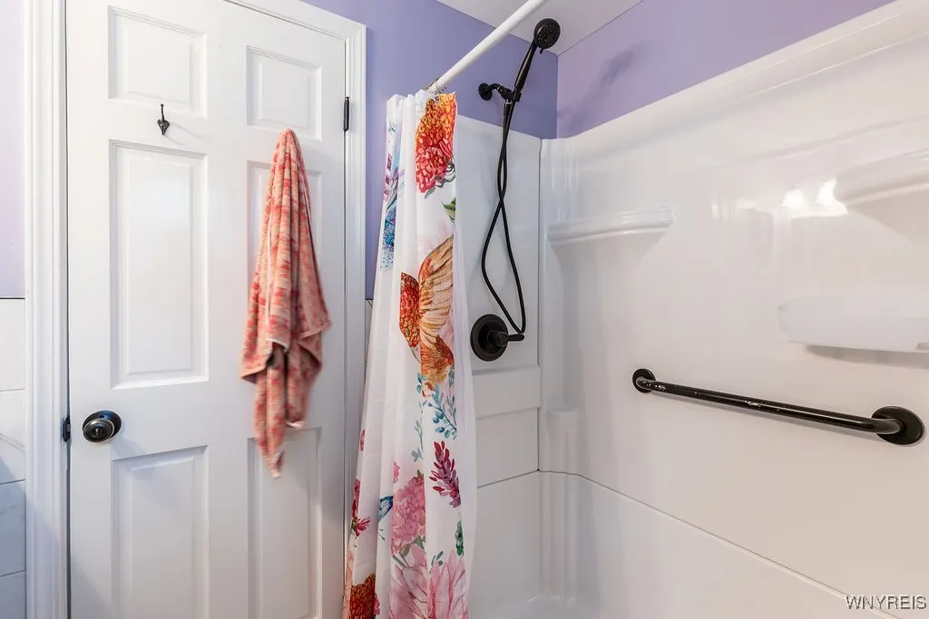 57 Savage Place, Aurora, New York 14052, Aurora, New York 14052, 4 Bedrooms Bedrooms, 12 Rooms Rooms,2 BathroomsBathrooms,Residential,Closed,57 Savage Place, Aurora, New York 14052,0,B1612996