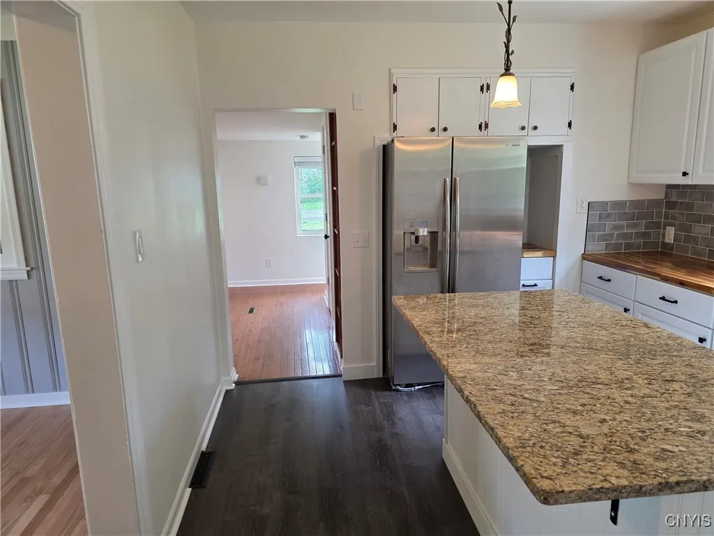 523 Cleveland Boulevard, Manlius, New York 13066, Manlius, New York 13066, 2 Bedrooms Bedrooms, 5 Rooms Rooms,1 BathroomBathrooms,Residential,For Sale,523 Cleveland Boulevard, Manlius, New York 13066,S1613065