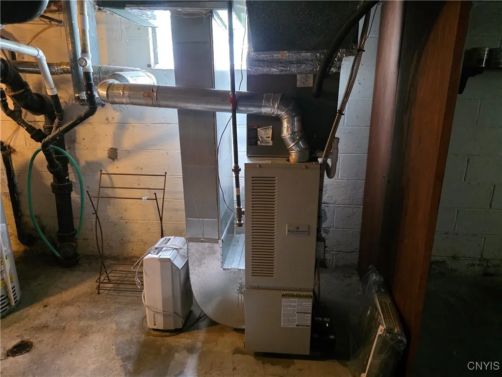 gas furnace with central air