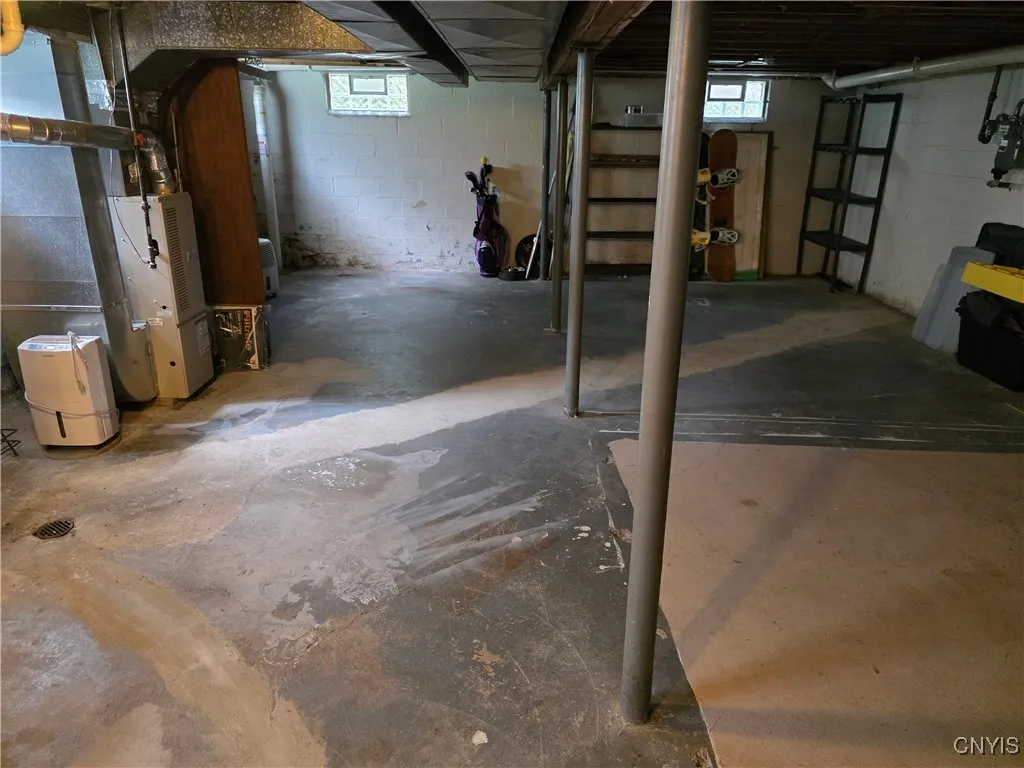 523 Cleveland Boulevard, Manlius, New York 13066, Manlius, New York 13066, 2 Bedrooms Bedrooms, 5 Rooms Rooms,1 BathroomBathrooms,Residential,For Sale,523 Cleveland Boulevard, Manlius, New York 13066,S1613065