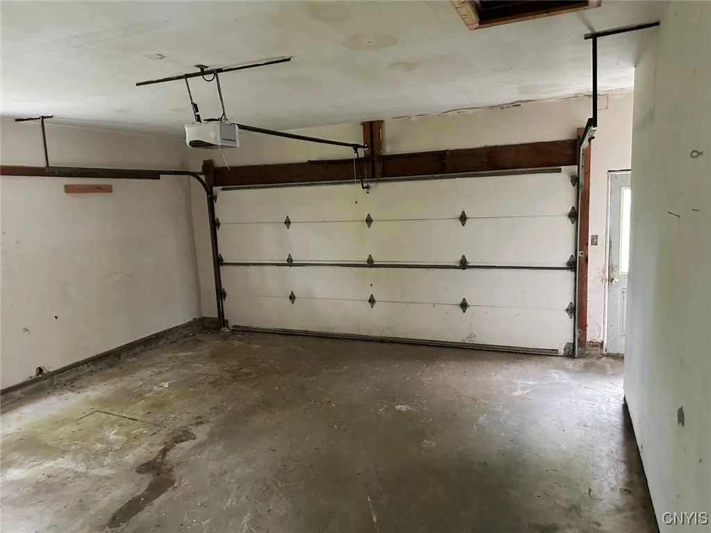 830 High Street, Victor, New York 14564, Victor, New York 14564, 3 Bedrooms Bedrooms, 9 Rooms Rooms,1 BathroomBathrooms,Residential,Closed,830 High Street, Victor, New York 14564,0,S1612809