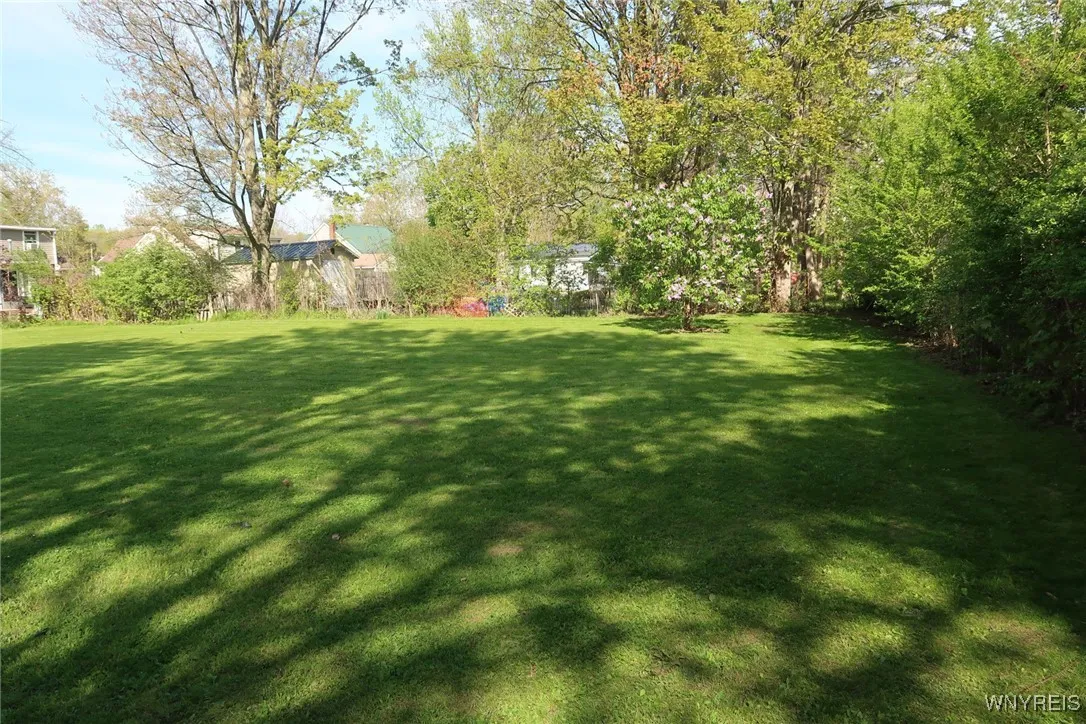251 Kennedy Avenue, Evans, New York 14006, Evans, New York 14006, 3 Bedrooms Bedrooms, 6 Rooms Rooms,1 BathroomBathrooms,Residential,Closed,251 Kennedy Avenue, Evans, New York 14006,B1611165