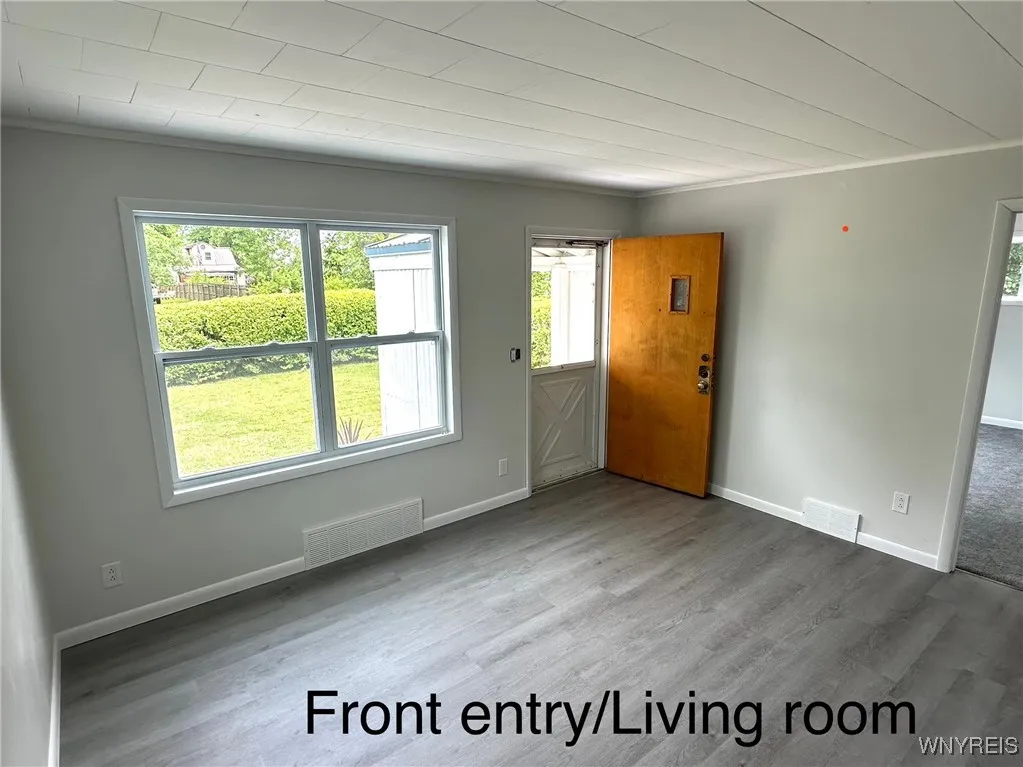 251 Kennedy Avenue, Evans, New York 14006, Evans, New York 14006, 3 Bedrooms Bedrooms, 6 Rooms Rooms,1 BathroomBathrooms,Residential,Closed,251 Kennedy Avenue, Evans, New York 14006,B1611165