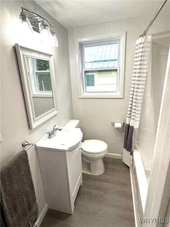 251 Kennedy Avenue, Evans, New York 14006, Evans, New York 14006, 3 Bedrooms Bedrooms, 6 Rooms Rooms,1 BathroomBathrooms,Residential,Closed,251 Kennedy Avenue, Evans, New York 14006,B1611165