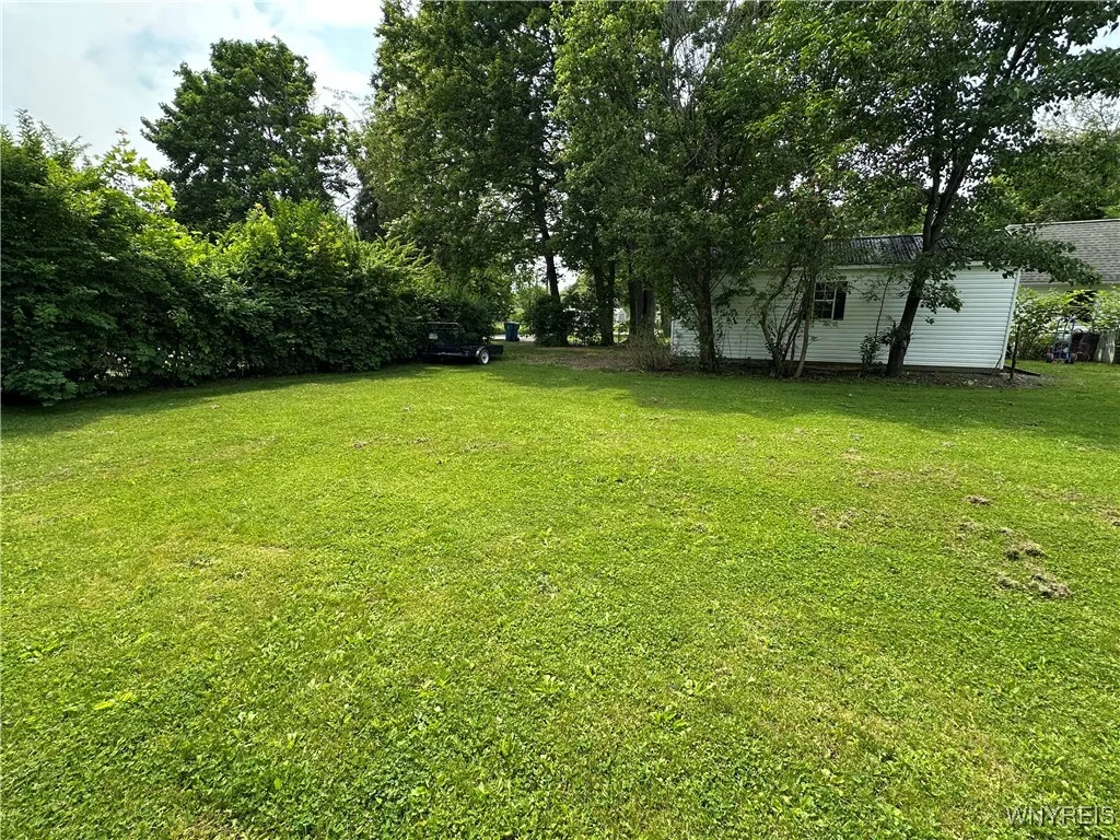 251 Kennedy Avenue, Evans, New York 14006, Evans, New York 14006, 3 Bedrooms Bedrooms, 6 Rooms Rooms,1 BathroomBathrooms,Residential,Closed,251 Kennedy Avenue, Evans, New York 14006,B1611165