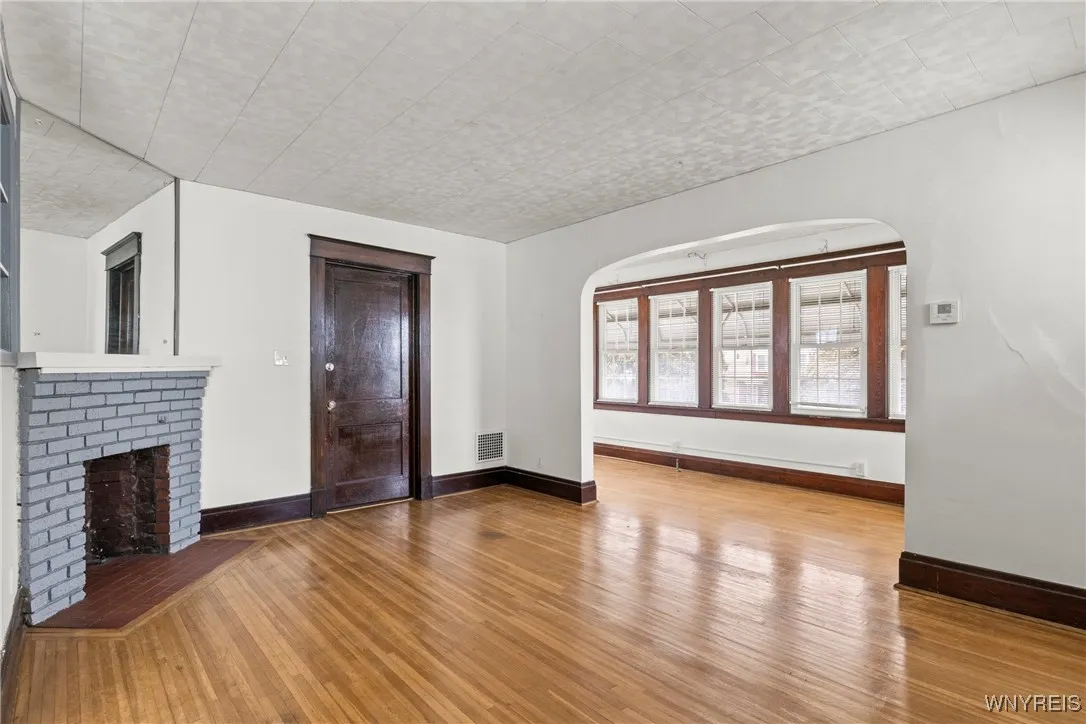 155 Colvin Avenue, Buffalo, New York 14216, Buffalo, New York 14216, 6 Bedrooms Bedrooms, ,2 BathroomsBathrooms,Residential,Closed,155 Colvin Avenue, Buffalo, New York 14216,B1607825