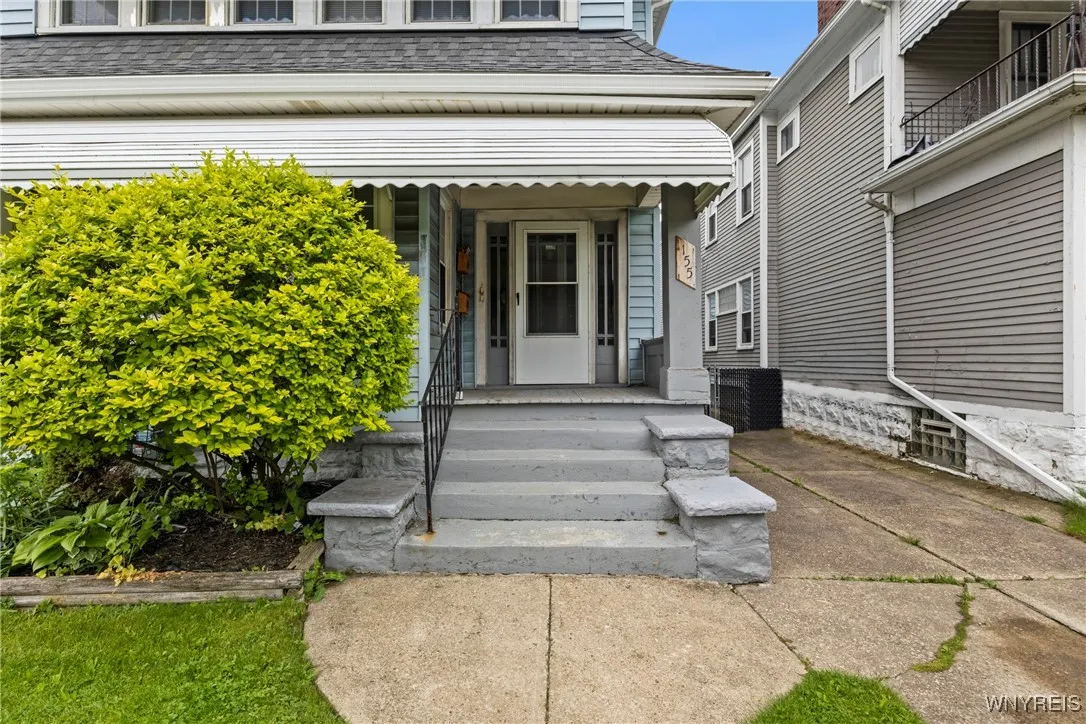 155 Colvin Avenue, Buffalo, New York 14216, Buffalo, New York 14216, 6 Bedrooms Bedrooms, ,2 BathroomsBathrooms,Residential,Closed,155 Colvin Avenue, Buffalo, New York 14216,B1607825