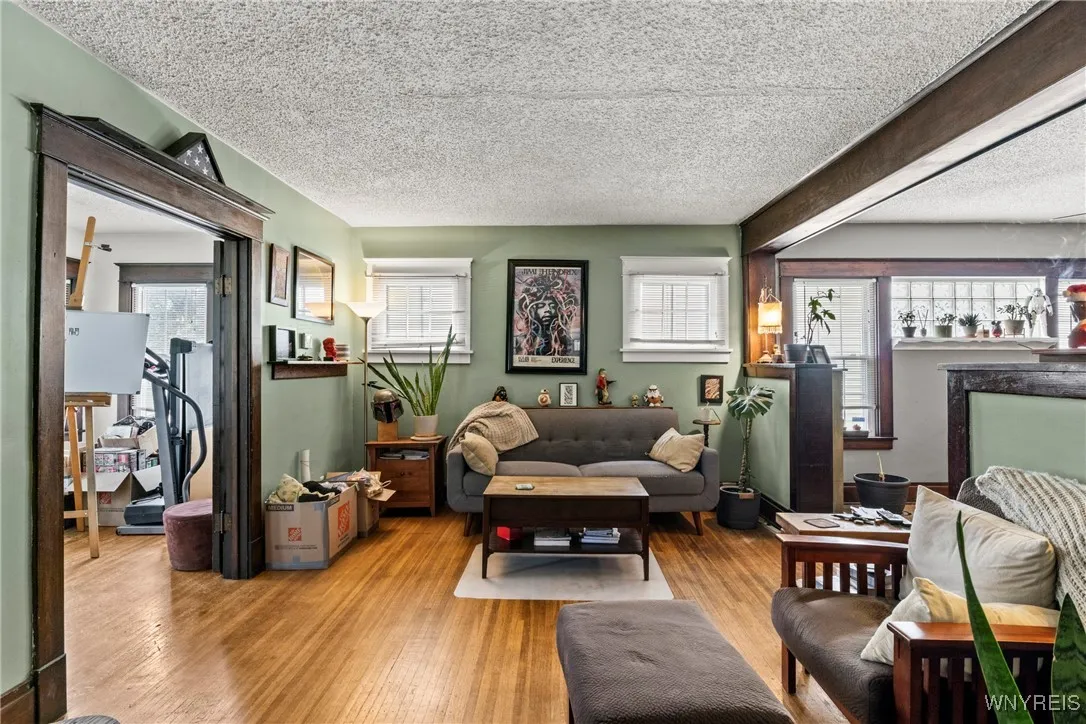 155 Colvin Avenue, Buffalo, New York 14216, Buffalo, New York 14216, 6 Bedrooms Bedrooms, ,2 BathroomsBathrooms,Residential,Closed,155 Colvin Avenue, Buffalo, New York 14216,B1607825