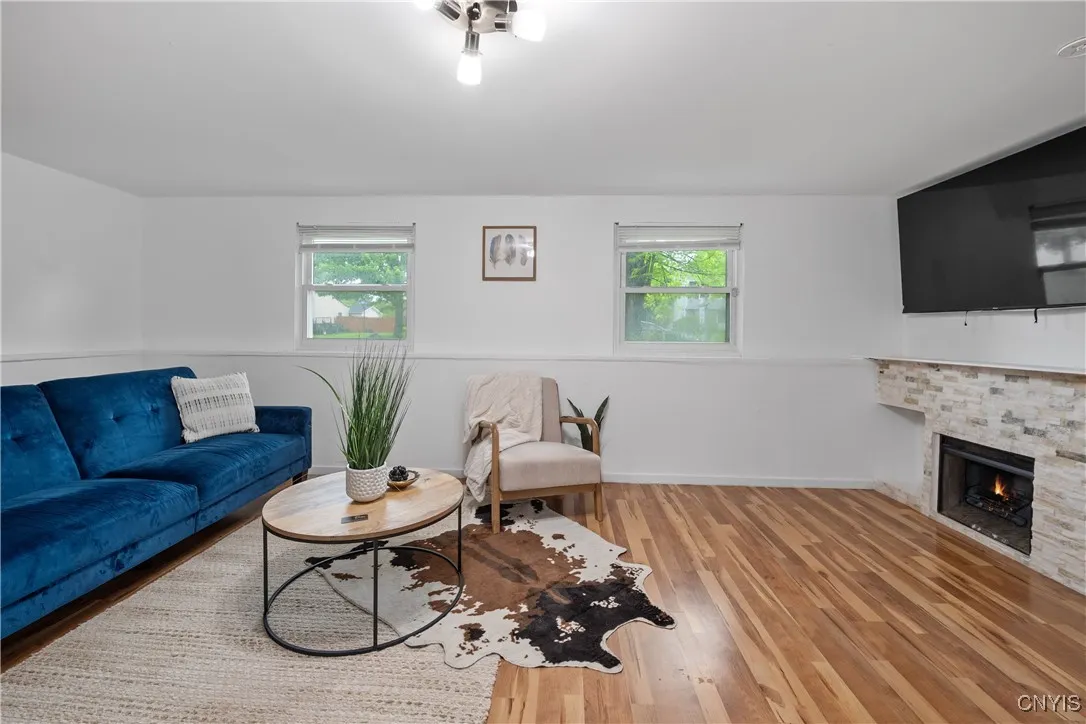 5962 Pony Lane, Cicero, New York 13039, Cicero, New York 13039, 3 Bedrooms Bedrooms, 9 Rooms Rooms,1 BathroomBathrooms,Residential,Closed,5962 Pony Lane, Cicero, New York 13039,S1612402