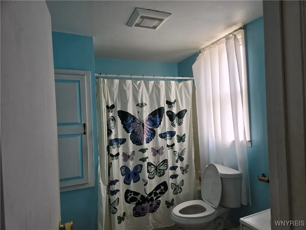 465 Willett Street, Buffalo, New York 14206, Buffalo, New York 14206, 2 Bedrooms Bedrooms, 7 Rooms Rooms,1 BathroomBathrooms,Residential,Closed,465 Willett Street, Buffalo, New York 14206,0,B1612848