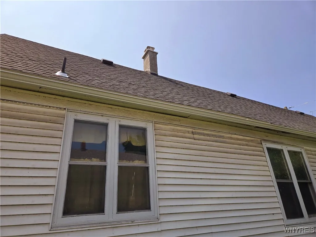 465 Willett Street, Buffalo, New York 14206, Buffalo, New York 14206, 2 Bedrooms Bedrooms, 7 Rooms Rooms,1 BathroomBathrooms,Residential,Closed,465 Willett Street, Buffalo, New York 14206,0,B1612848
