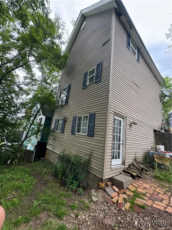 329 North 6th Street, Olean-city, New York 14760, Olean, New York 14760, 3 Bedrooms Bedrooms, 3 Rooms Rooms,2 BathroomsBathrooms,Residential,Closed,329 North 6th Street, Olean-city, New York 14760,0,B1613136