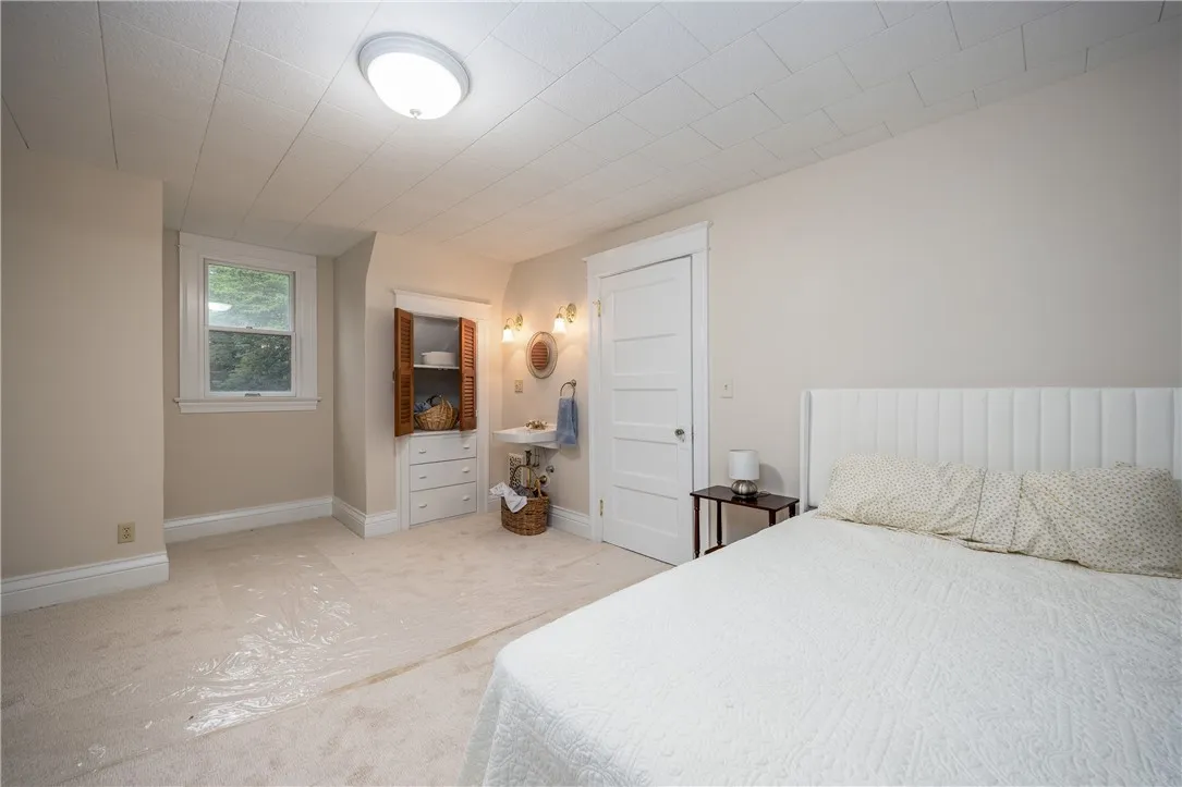 40 Washington Road, Pittsford, New York 14534, Pittsford, New York 14534, 4 Bedrooms Bedrooms, 9 Rooms Rooms,2 BathroomsBathrooms,Residential,Closed,40 Washington Road, Pittsford, New York 14534,0,R1612845