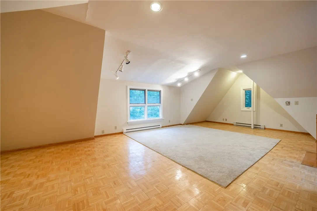 40 Washington Road, Pittsford, New York 14534, Pittsford, New York 14534, 4 Bedrooms Bedrooms, 9 Rooms Rooms,2 BathroomsBathrooms,Residential,Closed,40 Washington Road, Pittsford, New York 14534,0,R1612845