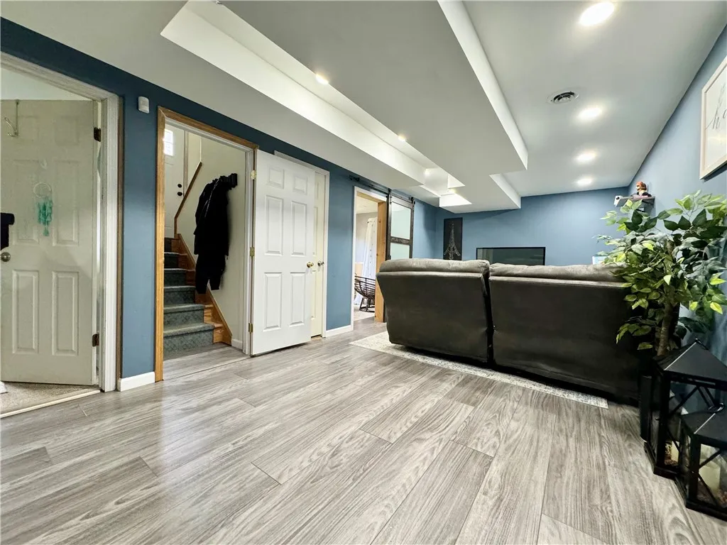 142 Biltmore Drive, Horseheads, New York 14845, Horseheads, New York 14845, 4 Bedrooms Bedrooms, 9 Rooms Rooms,3 BathroomsBathrooms,Residential,Closed,142 Biltmore Drive, Horseheads, New York 14845,0,R1613121