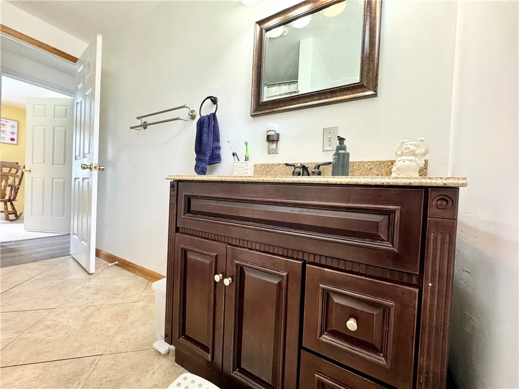 142 Biltmore Drive, Horseheads, New York 14845, Horseheads, New York 14845, 4 Bedrooms Bedrooms, 9 Rooms Rooms,3 BathroomsBathrooms,Residential,Closed,142 Biltmore Drive, Horseheads, New York 14845,0,R1613121