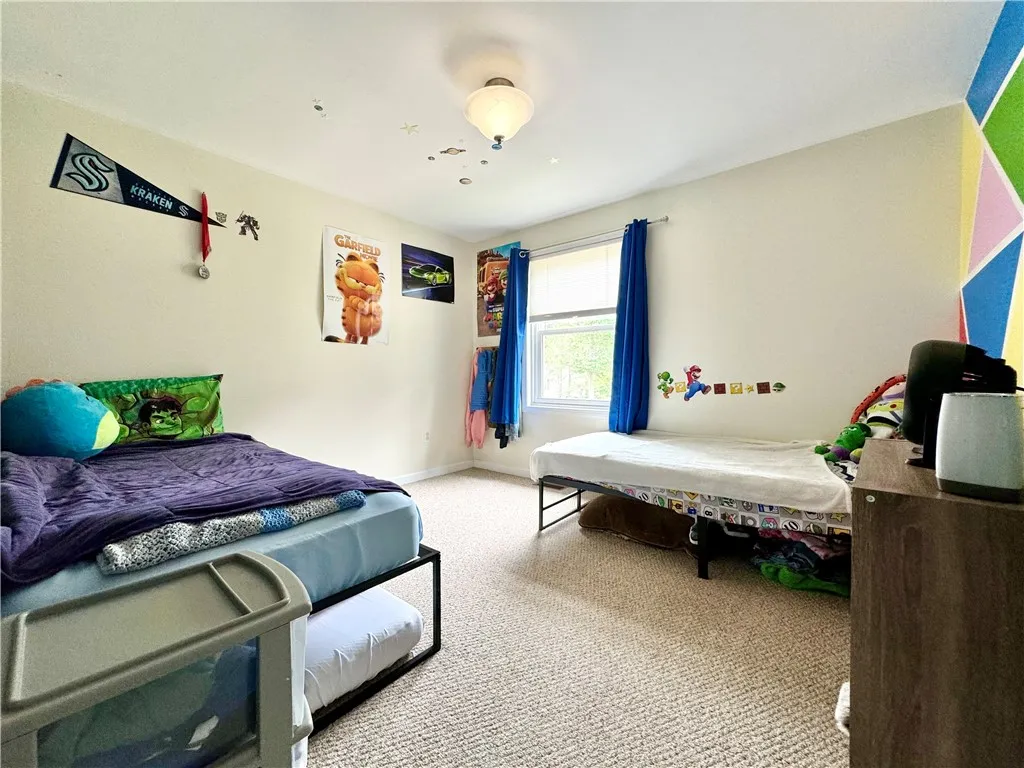 142 Biltmore Drive, Horseheads, New York 14845, Horseheads, New York 14845, 4 Bedrooms Bedrooms, 9 Rooms Rooms,3 BathroomsBathrooms,Residential,Closed,142 Biltmore Drive, Horseheads, New York 14845,0,R1613121