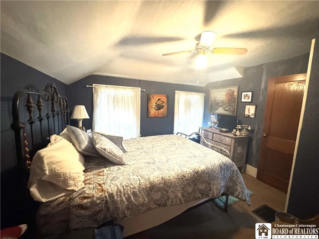 162 Sturges Street, Jamestown, New York 14701, Jamestown, New York 14701, 3 Bedrooms Bedrooms, 9 Rooms Rooms,2 BathroomsBathrooms,Residential,Closed,162 Sturges Street, Jamestown, New York 14701,0,R1612822