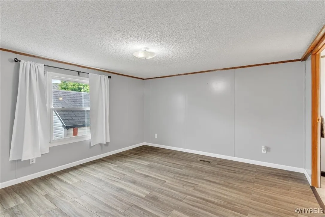 1172 Underwood Court, Lockport Town, New York 1409, Lockport Town, New York 14094, 3 Bedrooms Bedrooms, 8 Rooms Rooms,2 BathroomsBathrooms,Residential,For Sale,1172 Underwood Court, Lockport Town, New York 1409,0,B1613092