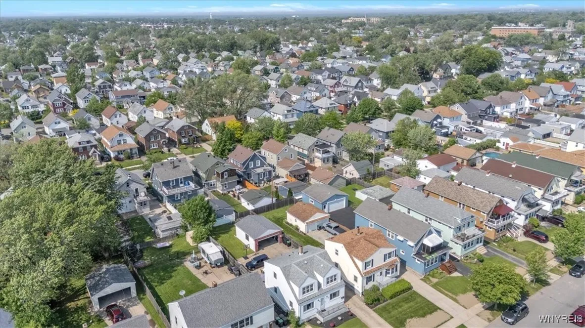 172 Westgate Road, Tonawanda-town, New York 14217, Tonawanda, New York 14217, 3 Bedrooms Bedrooms, 9 Rooms Rooms,1 BathroomBathrooms,Residential,Closed,172 Westgate Road, Tonawanda-town, New York 14217,B1602565