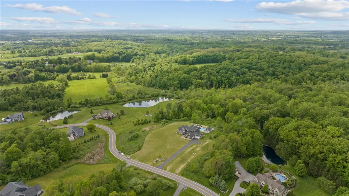 1915 Factors, West Bloomfield, New York 14475, West Bloomfield, New York 14475, 5 Bedrooms Bedrooms, 13 Rooms Rooms,4 BathroomsBathrooms,Residential,Closed,1915 Factors, West Bloomfield, New York 14475,R1612626