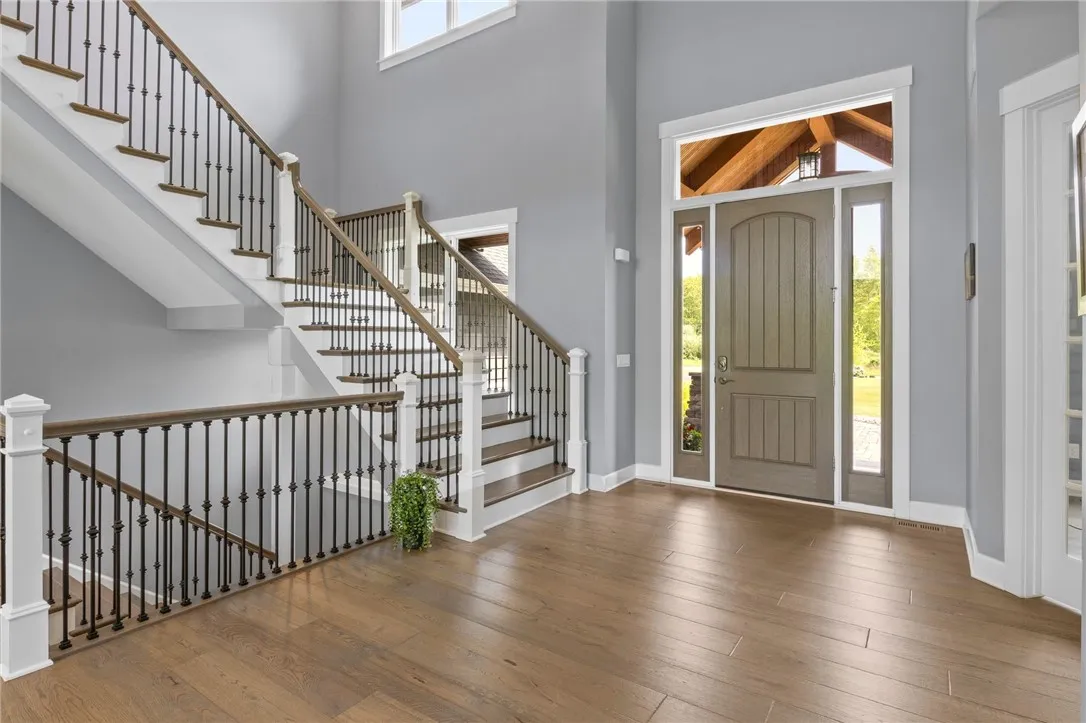 1915 Factors, West Bloomfield, New York 14475, West Bloomfield, New York 14475, 5 Bedrooms Bedrooms, 13 Rooms Rooms,4 BathroomsBathrooms,Residential,Closed,1915 Factors, West Bloomfield, New York 14475,R1612626