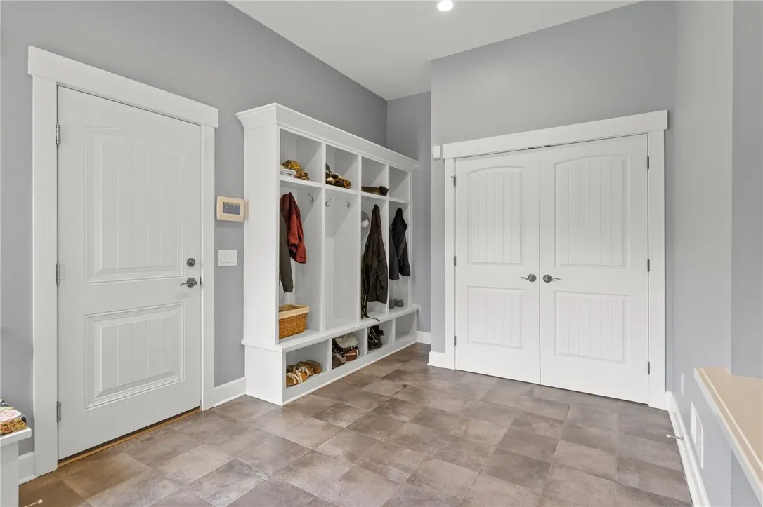 1915 Factors, West Bloomfield, New York 14475, West Bloomfield, New York 14475, 5 Bedrooms Bedrooms, 13 Rooms Rooms,4 BathroomsBathrooms,Residential,Closed,1915 Factors, West Bloomfield, New York 14475,R1612626