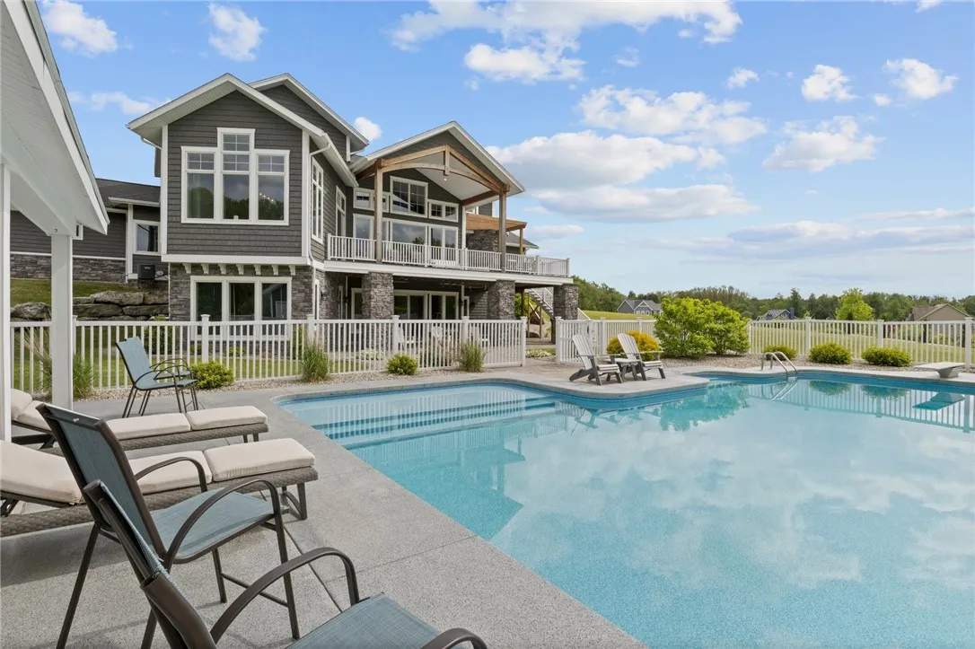 1915 Factors, West Bloomfield, New York 14475, West Bloomfield, New York 14475, 5 Bedrooms Bedrooms, 13 Rooms Rooms,4 BathroomsBathrooms,Residential,Closed,1915 Factors, West Bloomfield, New York 14475,R1612626
