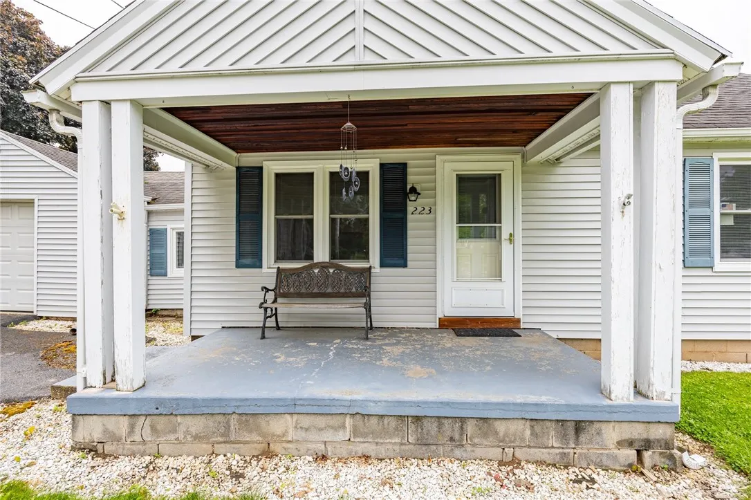 223 South Avenue, Parma, New York 14468, Parma, New York 14468, 2 Bedrooms Bedrooms, 6 Rooms Rooms,1 BathroomBathrooms,Residential,Closed,223 South Avenue, Parma, New York 14468,R1613310
