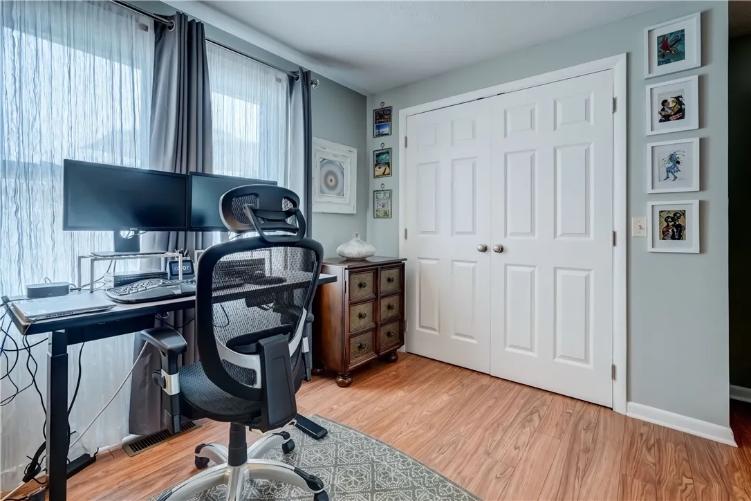 Or turn 2nd bedroom into a craft room