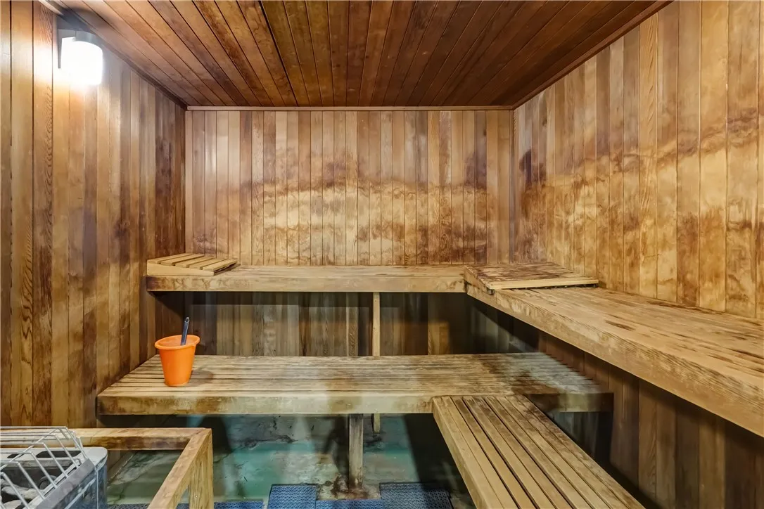 Convenient sauna