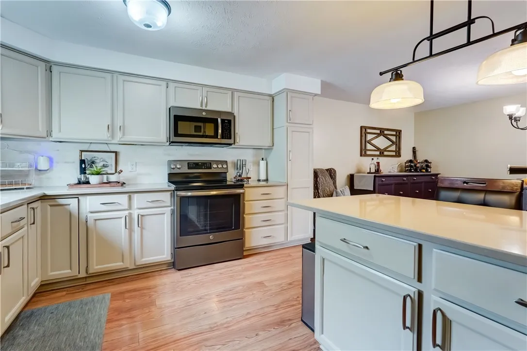 Updated chef style kitchen with pantry