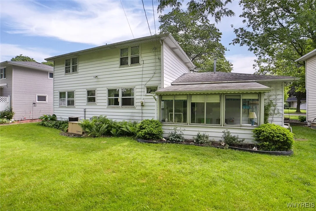 511 Vine Lane, Amherst, New York 14228, Amherst, New York 14228, 3 Bedrooms Bedrooms, 6 Rooms Rooms,1 BathroomBathrooms,Residential,Closed,511 Vine Lane, Amherst, New York 14228,0,B1611341