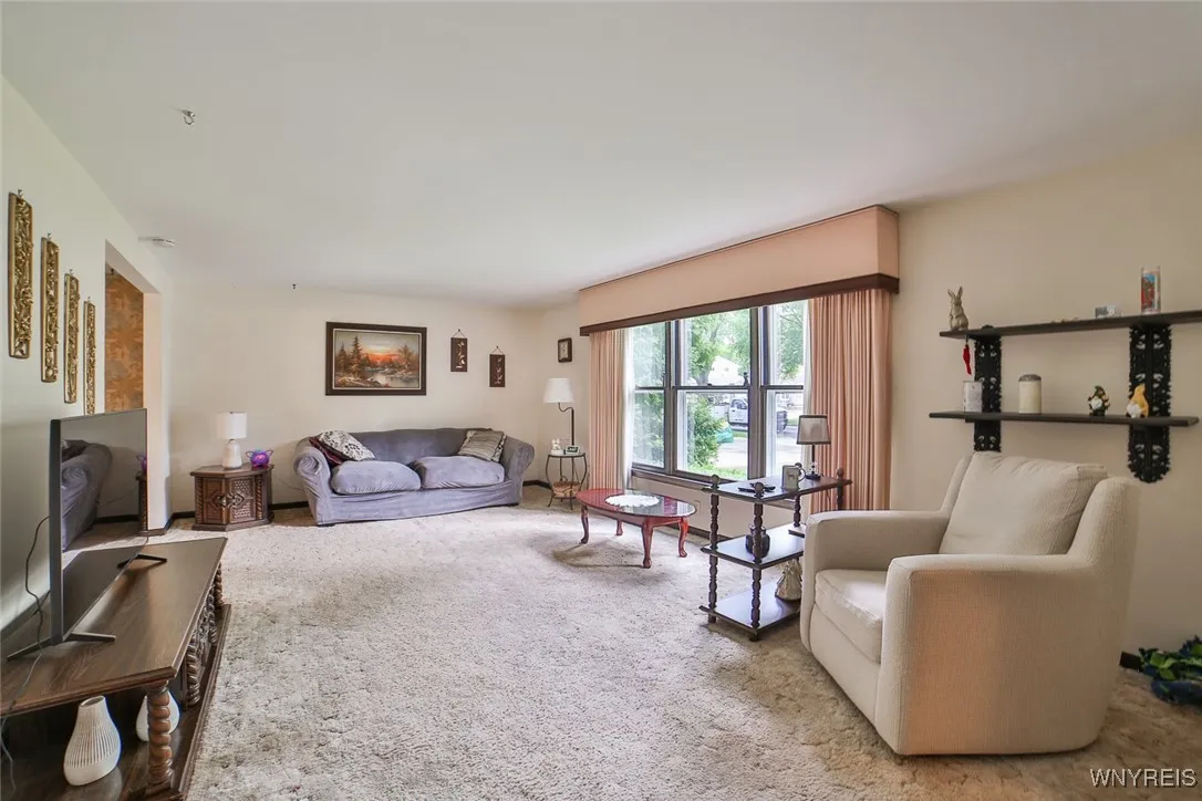 511 Vine Lane, Amherst, New York 14228, Amherst, New York 14228, 3 Bedrooms Bedrooms, 6 Rooms Rooms,1 BathroomBathrooms,Residential,Closed,511 Vine Lane, Amherst, New York 14228,0,B1611341