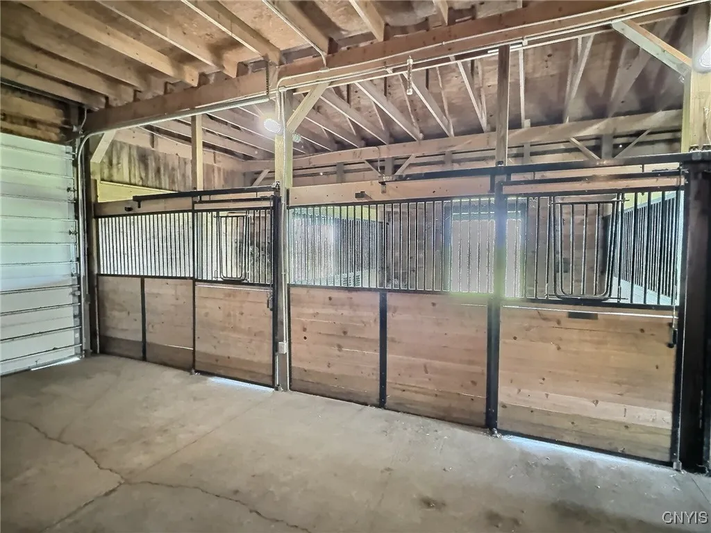 7294 Chase Road, Pompey, New York 13063, Pompey, New York 13063, 3 Bedrooms Bedrooms, 12 Rooms Rooms,3 BathroomsBathrooms,Residential,Closed,7294 Chase Road, Pompey, New York 13063,0,S1613301