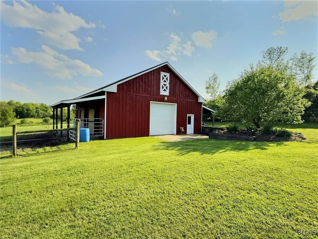 7294 Chase Road, Pompey, New York 13063, Pompey, New York 13063, 3 Bedrooms Bedrooms, 12 Rooms Rooms,3 BathroomsBathrooms,Residential,Closed,7294 Chase Road, Pompey, New York 13063,0,S1613301