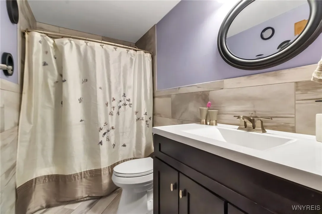 5766 Kippen Drive, Clarence, New York 14051, Clarence, New York 14051, 4 Bedrooms Bedrooms, 9 Rooms Rooms,2 BathroomsBathrooms,Residential,Closed,5766 Kippen Drive, Clarence, New York 14051,0,B1613291