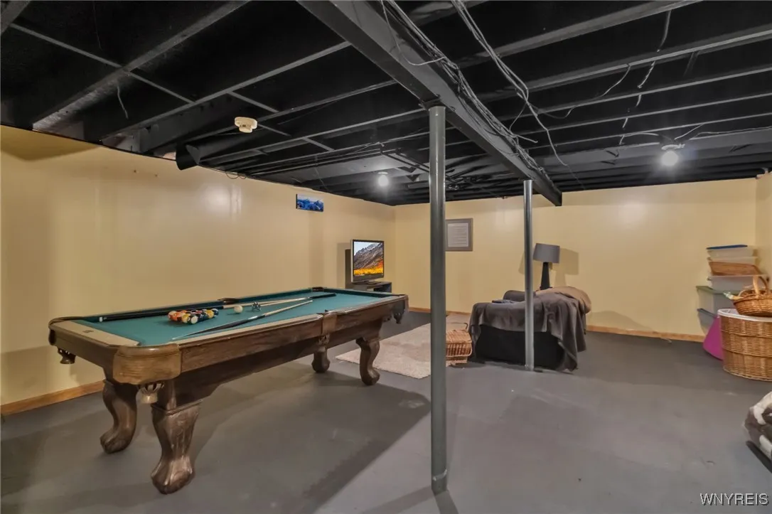 5766 Kippen Drive, Clarence, New York 14051, Clarence, New York 14051, 4 Bedrooms Bedrooms, 9 Rooms Rooms,2 BathroomsBathrooms,Residential,Closed,5766 Kippen Drive, Clarence, New York 14051,0,B1613291