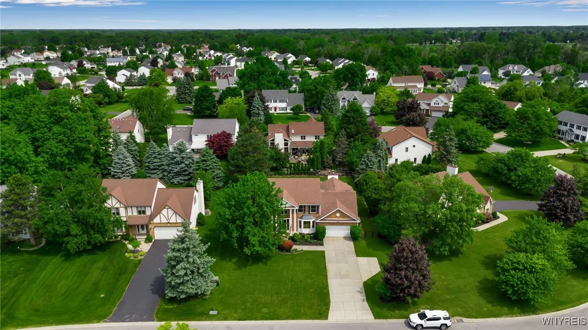 5766 Kippen Drive, Clarence, New York 14051, Clarence, New York 14051, 4 Bedrooms Bedrooms, 9 Rooms Rooms,2 BathroomsBathrooms,Residential,Closed,5766 Kippen Drive, Clarence, New York 14051,0,B1613291