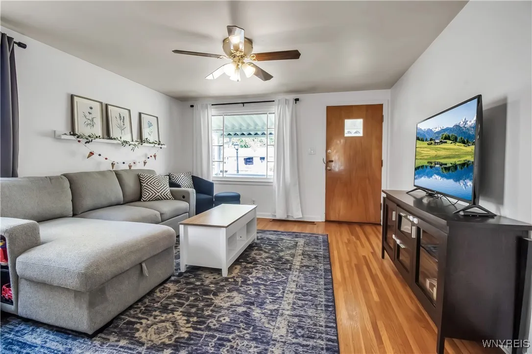 106 Wilmington Avenue, Tonawanda-town, New York 14, Tonawanda, New York 14150, 3 Bedrooms Bedrooms, 5 Rooms Rooms,1 BathroomBathrooms,Residential,Closed,106 Wilmington Avenue, Tonawanda-town, New York 14,B1611333