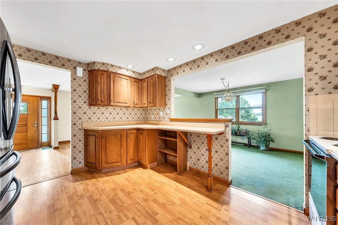 27 Lynn Lea Street, Amherst, New York 14221, Amherst, New York 14221, 4 Bedrooms Bedrooms, 9 Rooms Rooms,2 BathroomsBathrooms,Residential,Closed,27 Lynn Lea Street, Amherst, New York 14221,0,B1613030