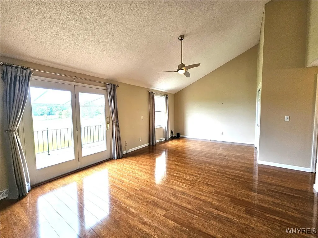 87 Tralee Ter, Amherst, New York 14051, Amherst, New York 14051, 1 Bedroom Bedrooms, 5 Rooms Rooms,2 BathroomsBathrooms,Residential,Closed,87 Tralee Ter, Amherst, New York 14051,0,B1612628