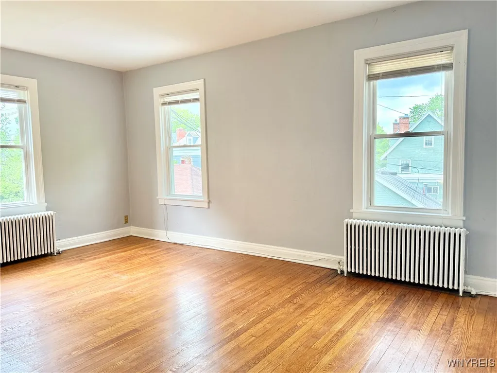 234 Crescent Avenue 8, Buffalo, New York 14214, Buffalo, New York 14214, 1 Bedroom Bedrooms, 5 Rooms Rooms,1 BathroomBathrooms,Residential Lease,Closed,234 Crescent Avenue 8, Buffalo, New York 14214,B1611852