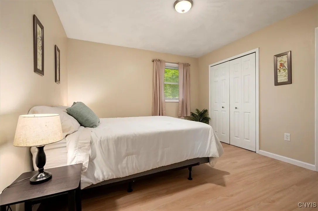 1 Christopher Circle, New Hartford, New York 13413, New Hartford, New York 13413, 3 Bedrooms Bedrooms, 7 Rooms Rooms,2 BathroomsBathrooms,Residential,Closed,1 Christopher Circle, New Hartford, New York 13413,S1610262