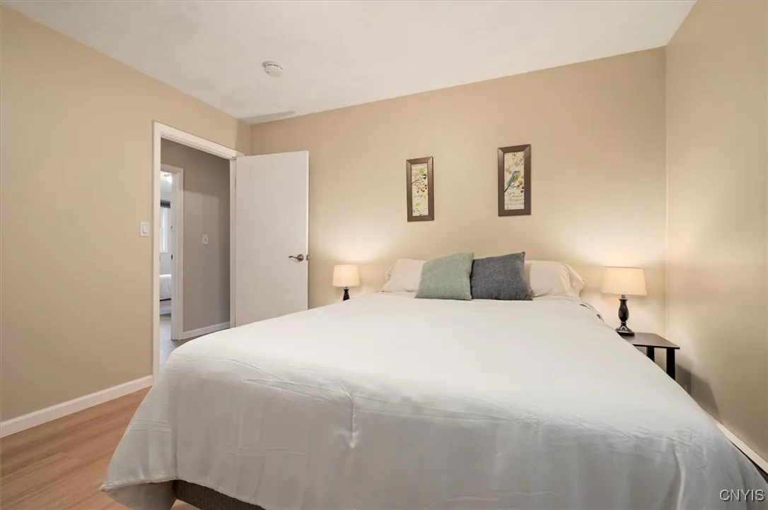 1 Christopher Circle, New Hartford, New York 13413, New Hartford, New York 13413, 3 Bedrooms Bedrooms, 7 Rooms Rooms,2 BathroomsBathrooms,Residential,Closed,1 Christopher Circle, New Hartford, New York 13413,S1610262