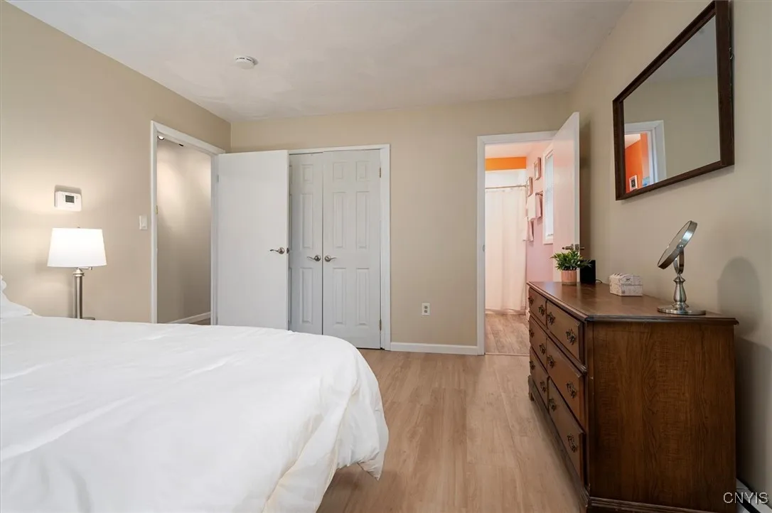1 Christopher Circle, New Hartford, New York 13413, New Hartford, New York 13413, 3 Bedrooms Bedrooms, 7 Rooms Rooms,2 BathroomsBathrooms,Residential,Closed,1 Christopher Circle, New Hartford, New York 13413,S1610262